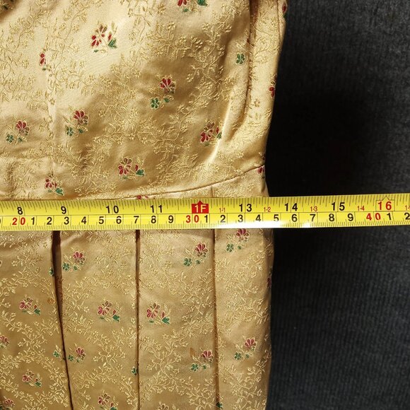 1950s Gold Floral Damask Dirndl Dress from Munich - Picture 12 of 13